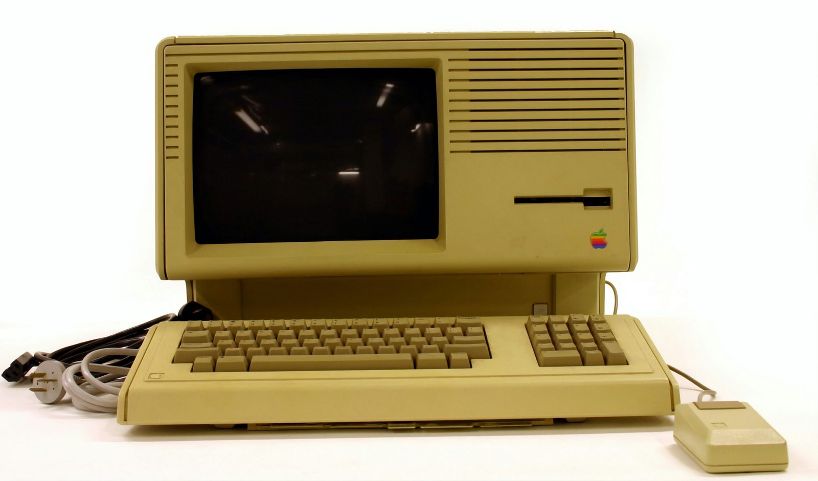 El Nacimiento del PC: De los Microprocesadores a la Revolución de Apple e IBM